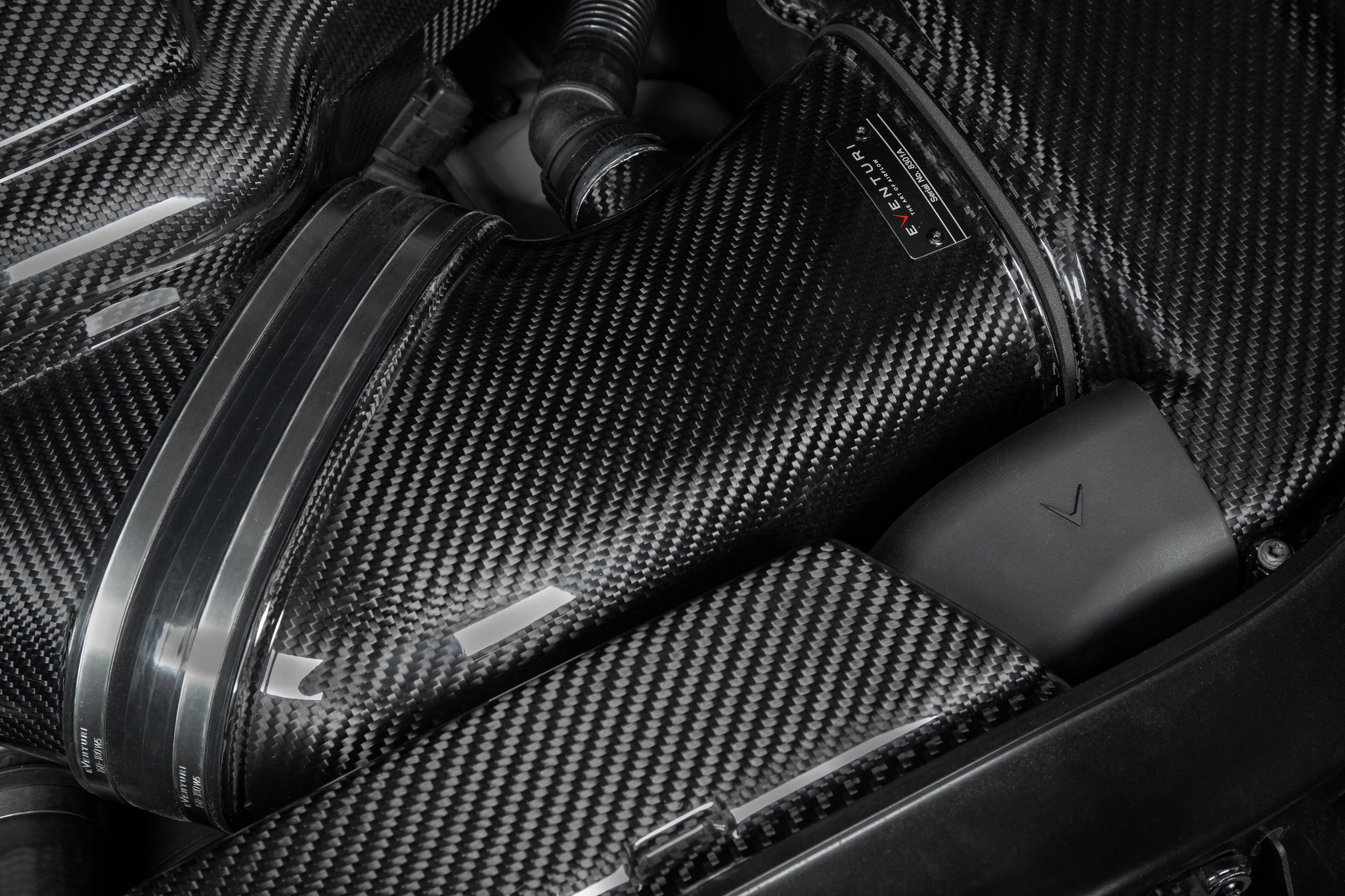 Eventuri Carbon Fibre Airbox Ducts (E9X M3)